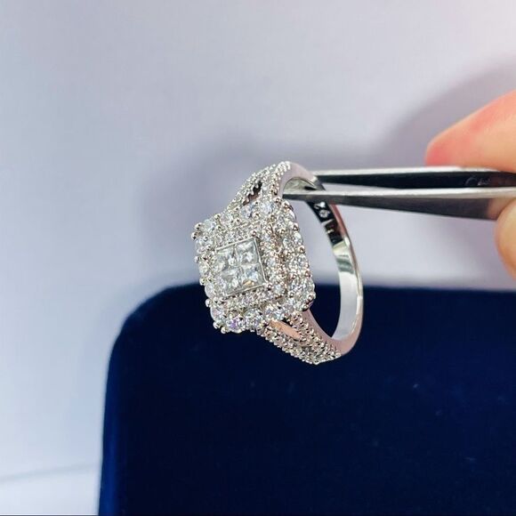 925 Silver Ring Prong set Square Cut Size 9 - Picture 5 of 7